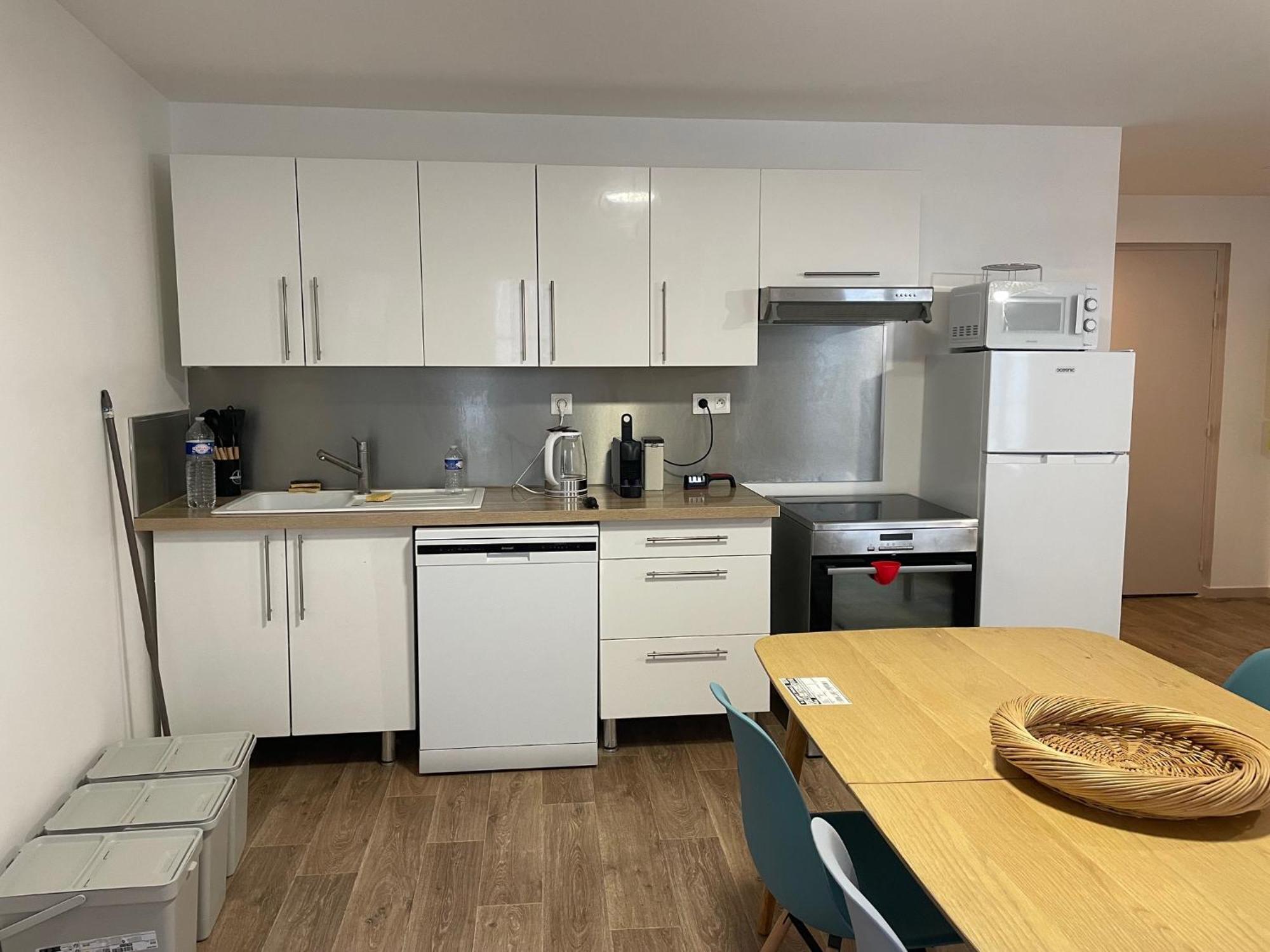 Ferienwohnung Saint-Remy Troyes Exterior foto